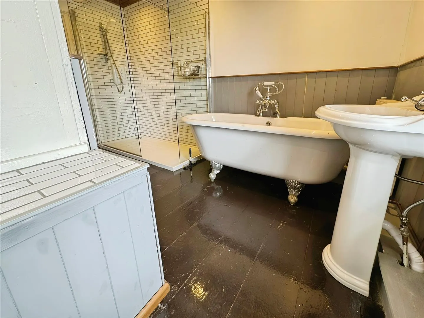 Blue Row, Carrshield , NE47 8AR