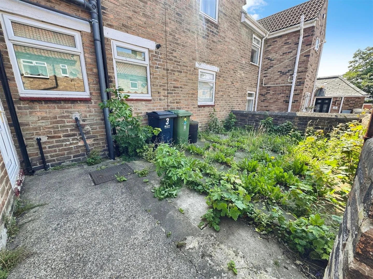 3 Bedroom House - Terraced