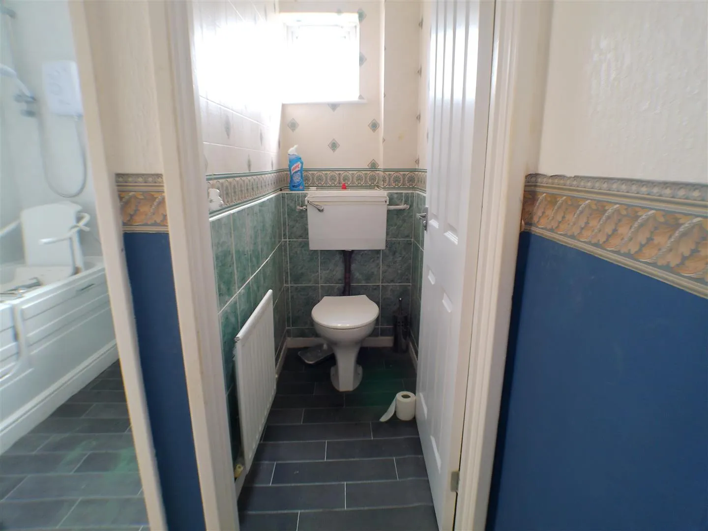 3 Bedroom House - Mid Terrace