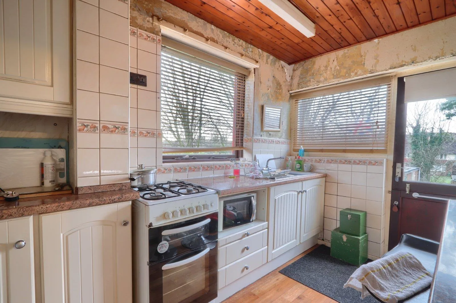3 Bedroom House - End Terrace