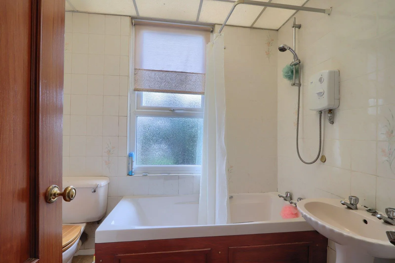 3 Bedroom House - End Terrace