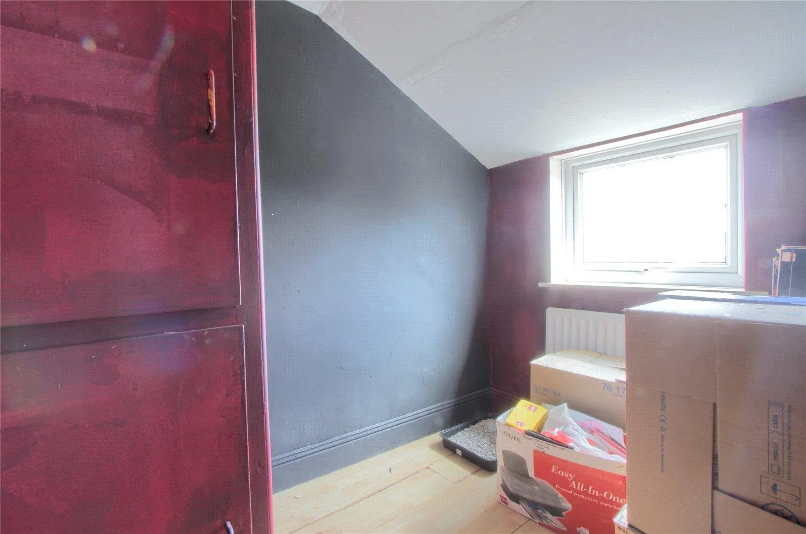 2 Bedroom House - Mid Terrace