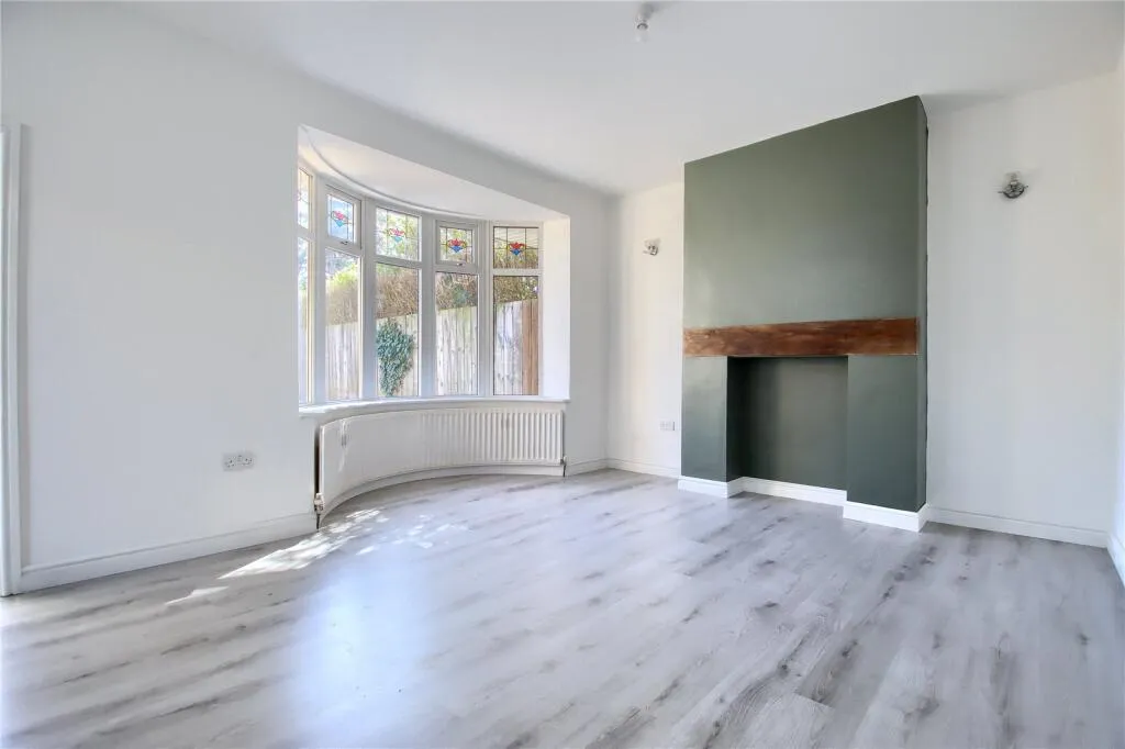 4 Bedroom House - Semi-Detached