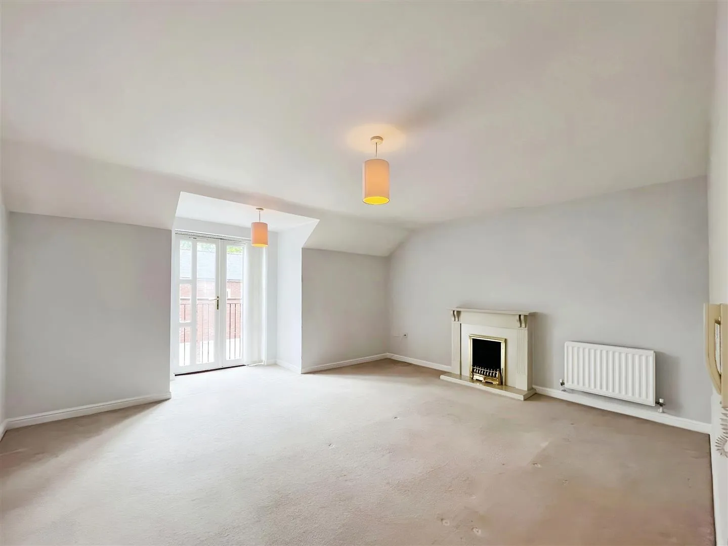 2 Bedroom Flat
