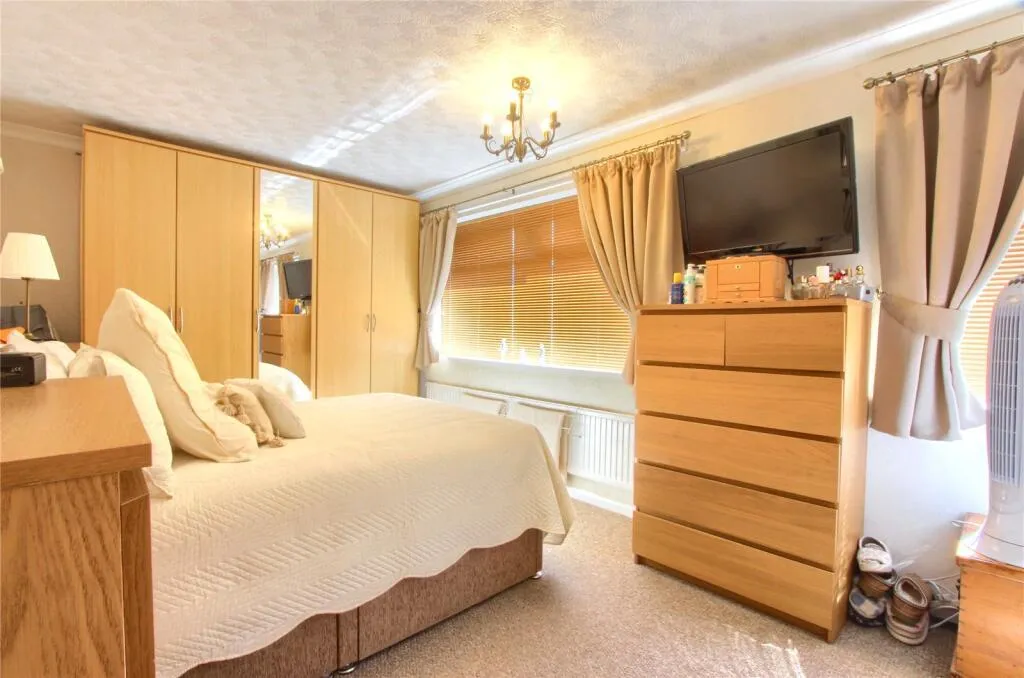 2 Bedroom House - Semi-Detached