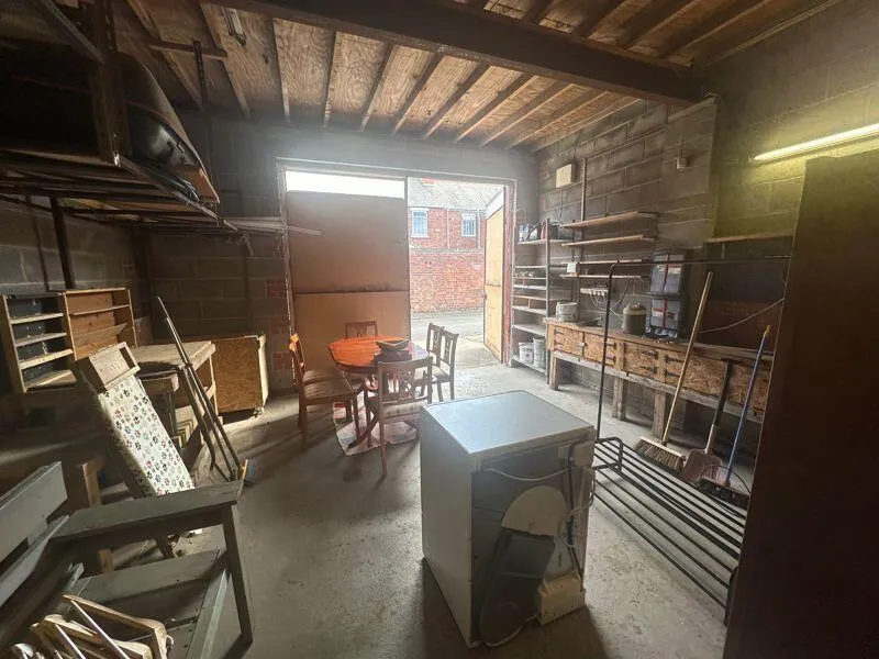 3 Bedroom House - Terraced