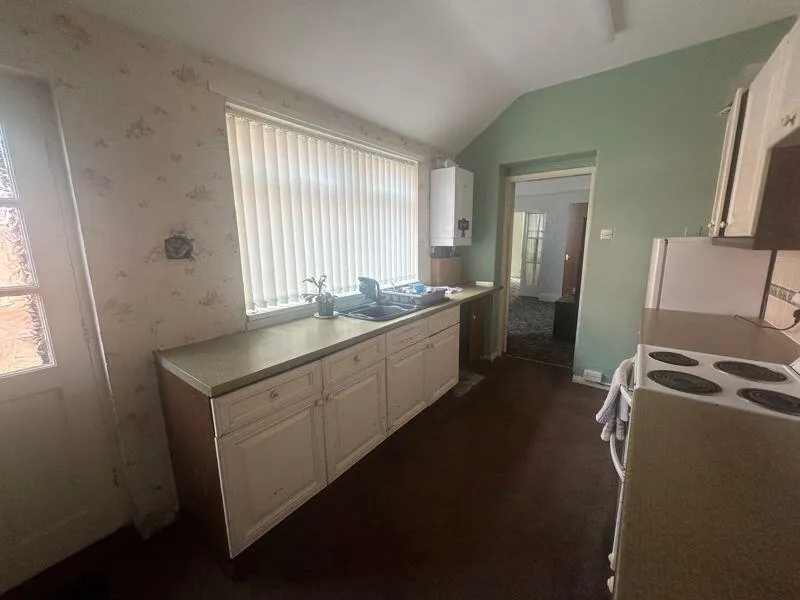 3 Bedroom House - Terraced
