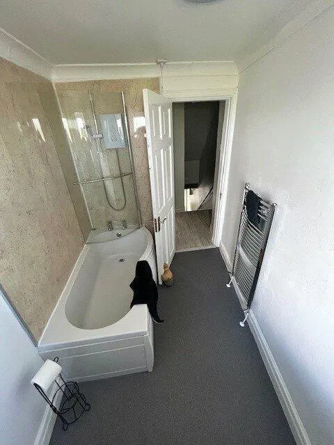 2 Bedroom House - End Terrace