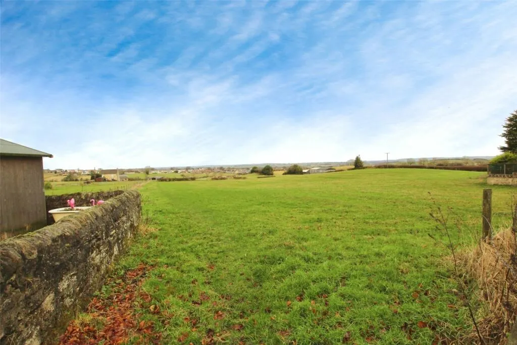 2 Bedroom House - End Terrace