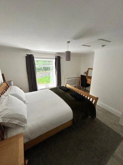 2 Bedroom House - End Terrace