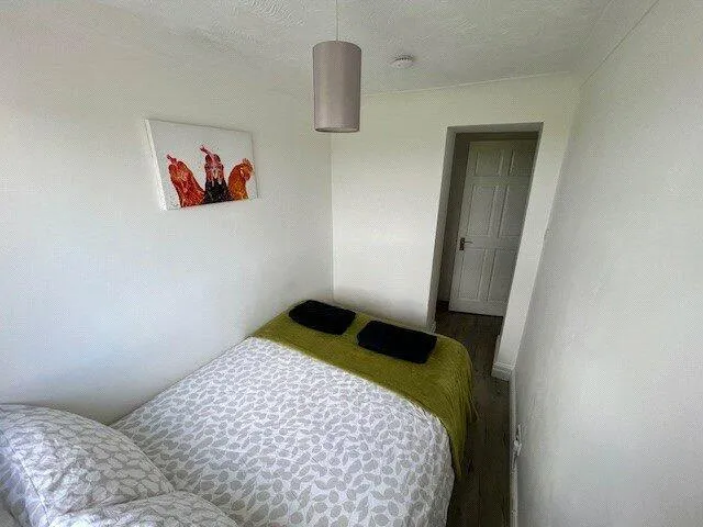 2 Bedroom House - End Terrace