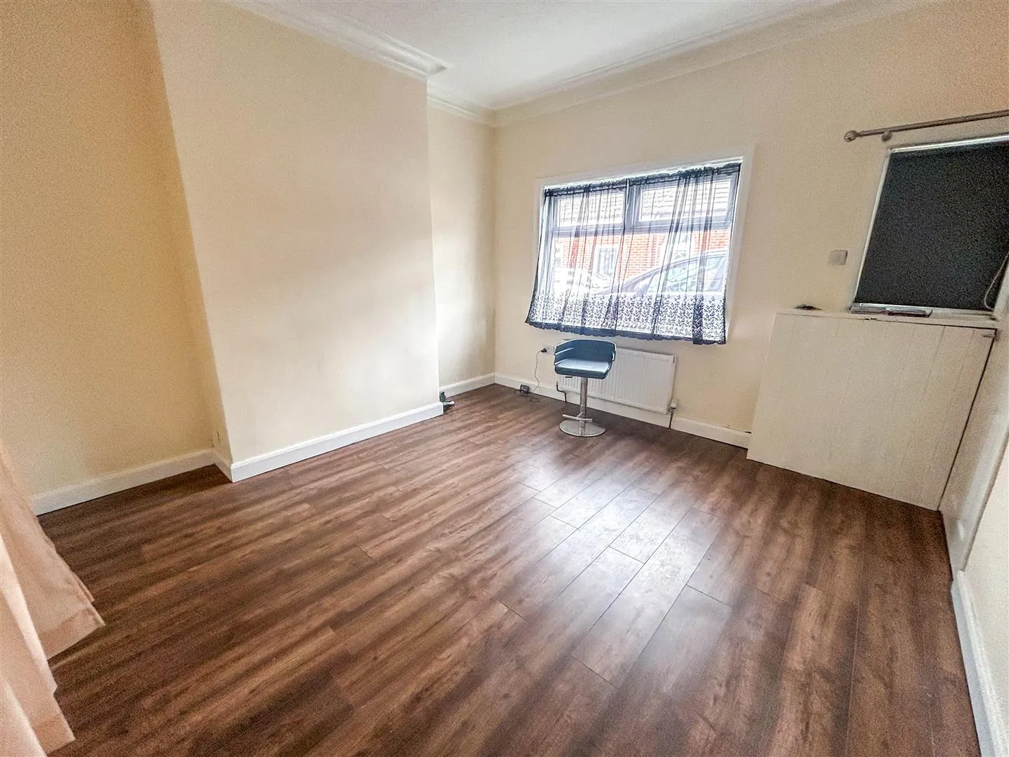 3 Bedroom House - Terraced