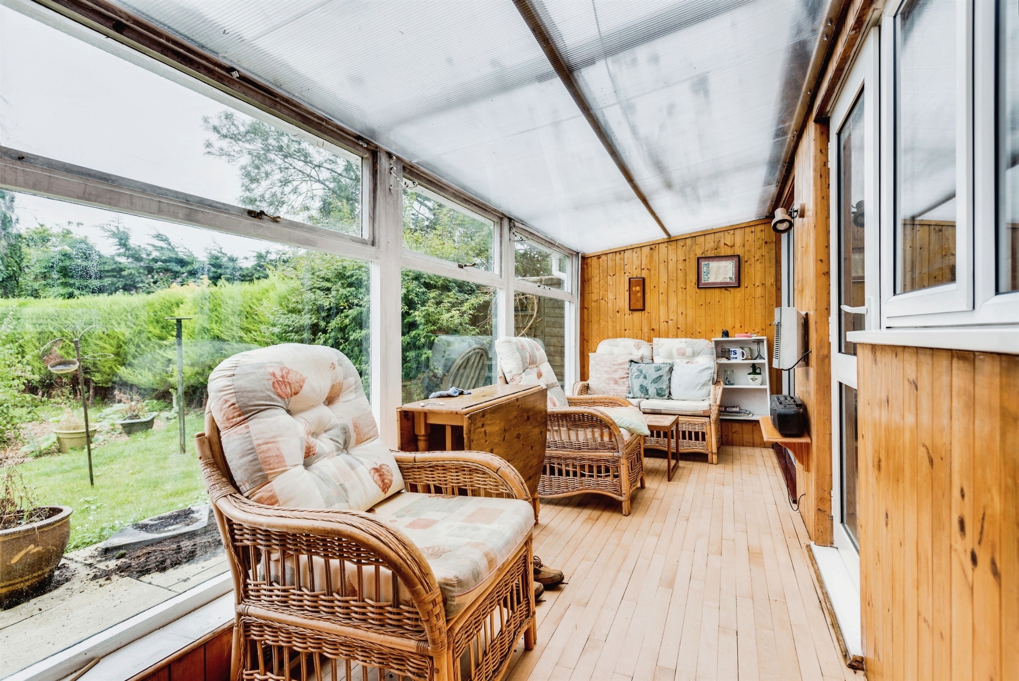 4 bed Semi-Detached