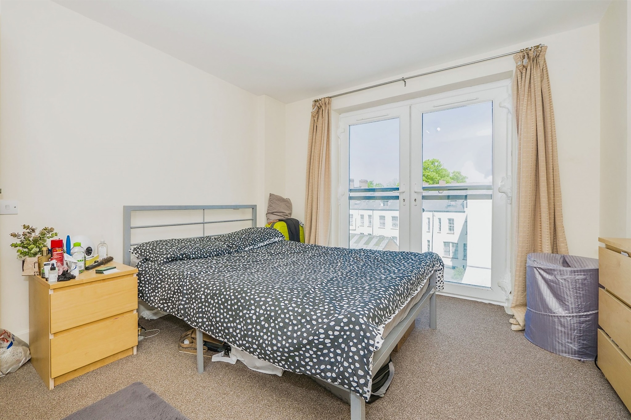 1 bed Apartment