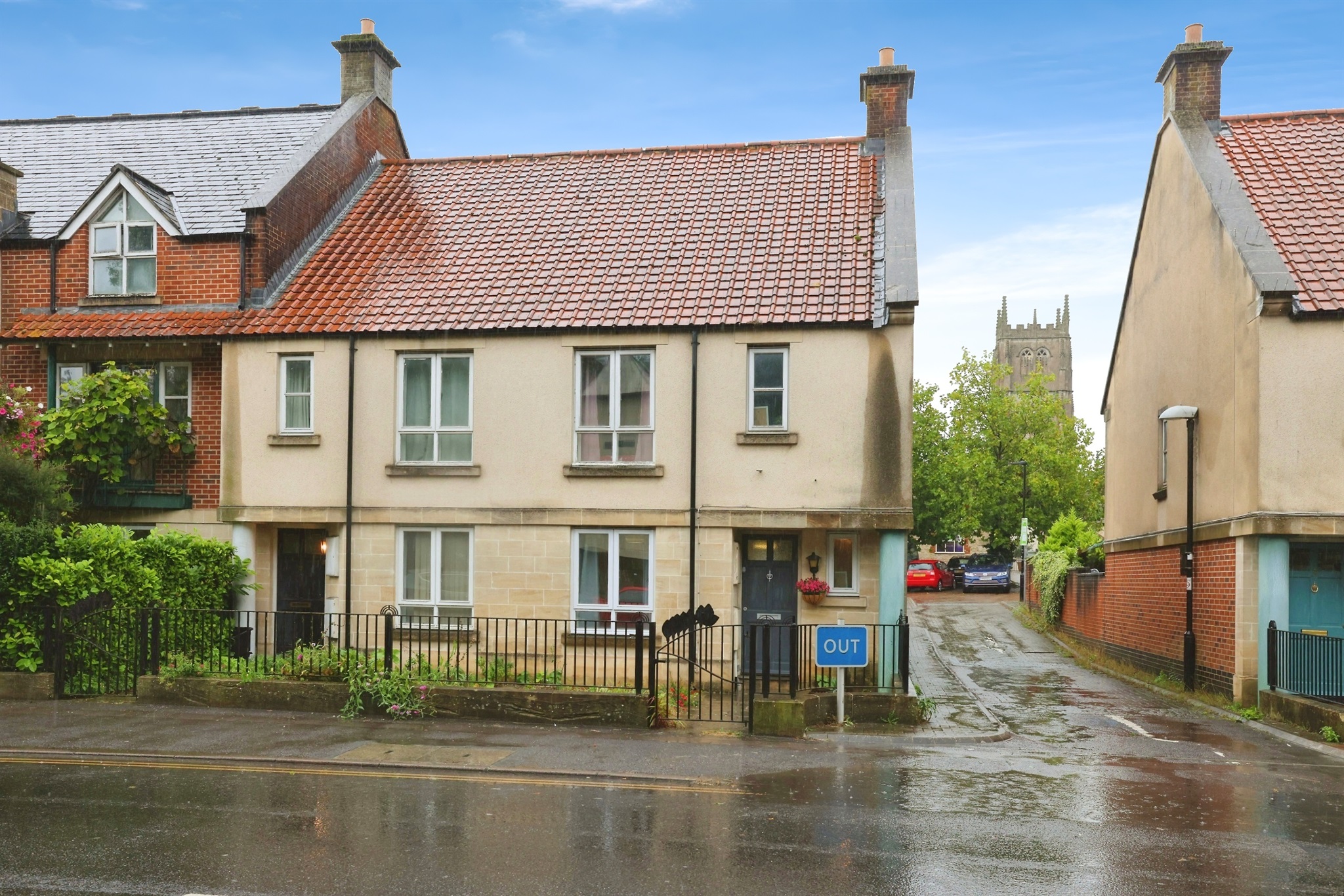 3 bed Terraced