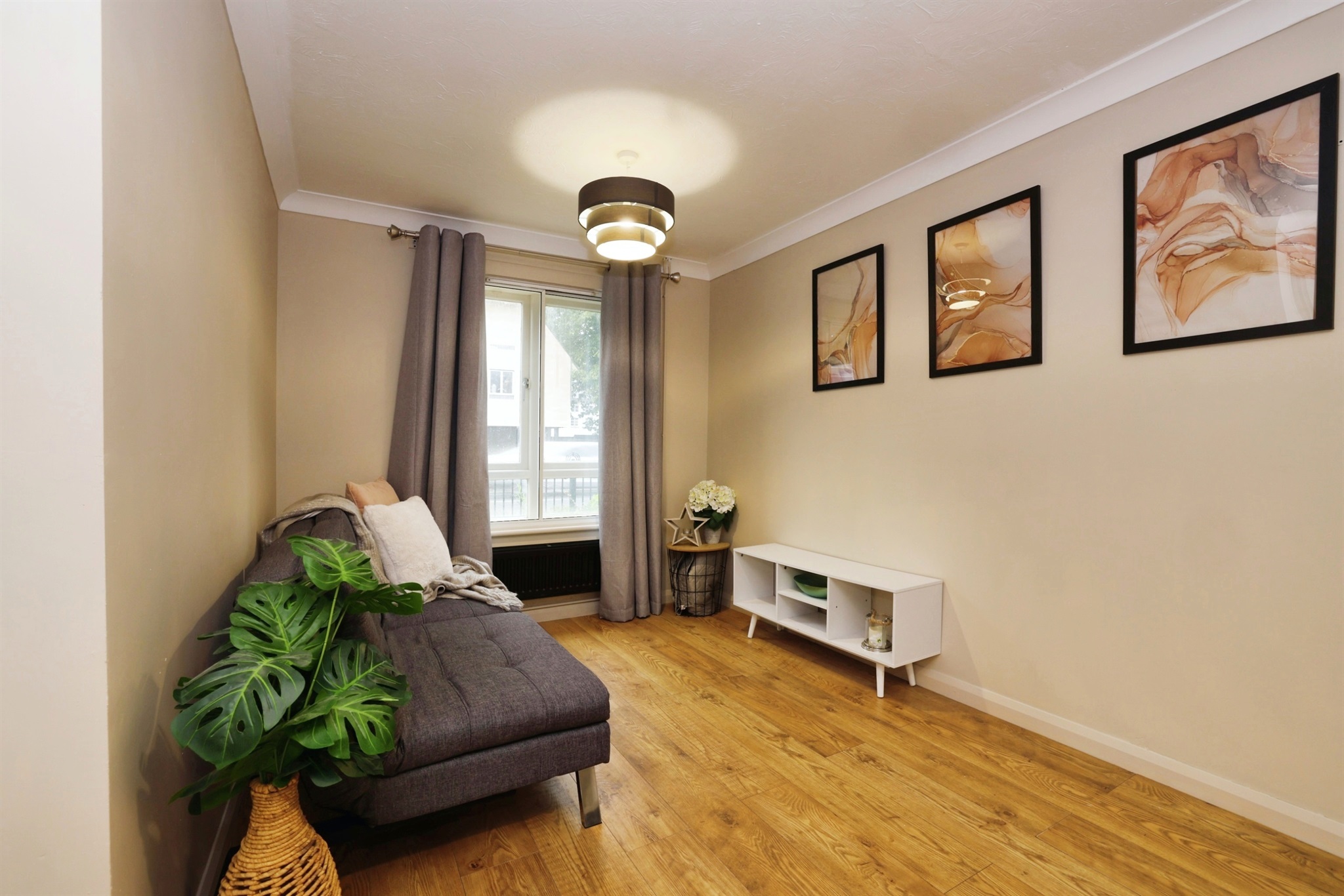 3 bed Terraced