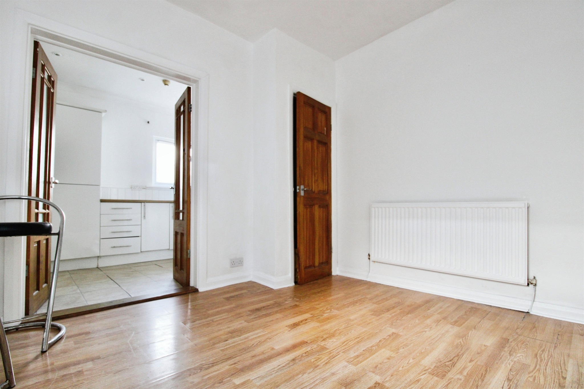1 bed Ground Flat