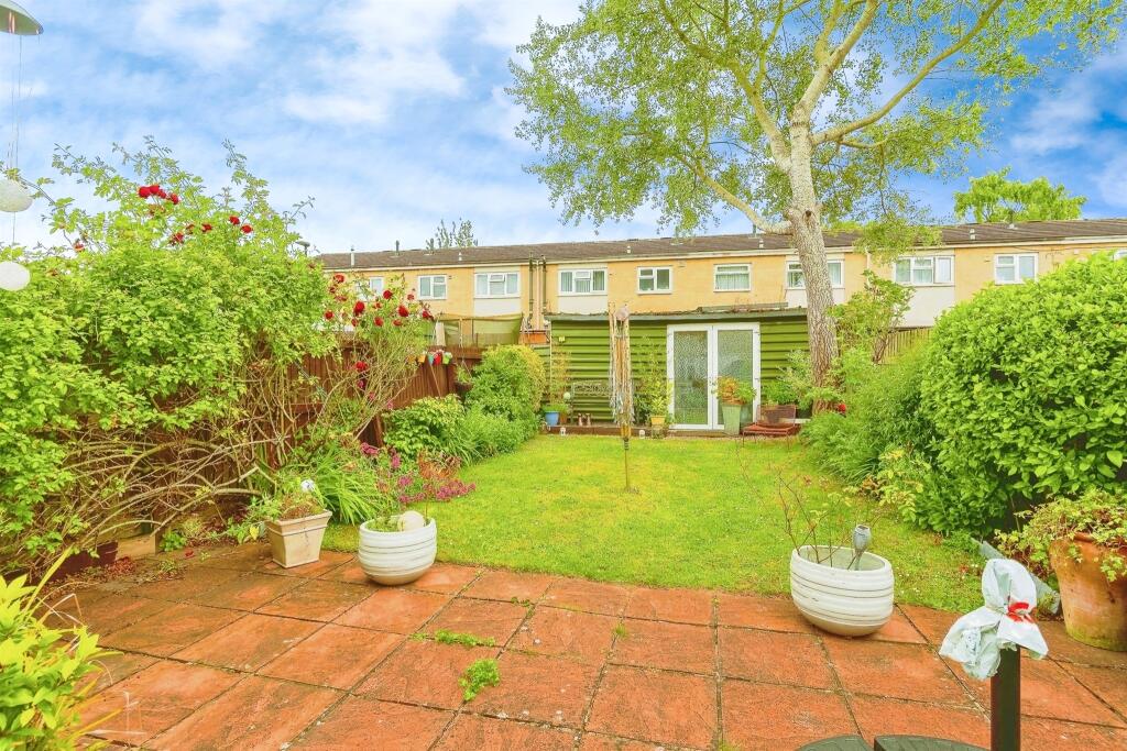 2 bed Terraced