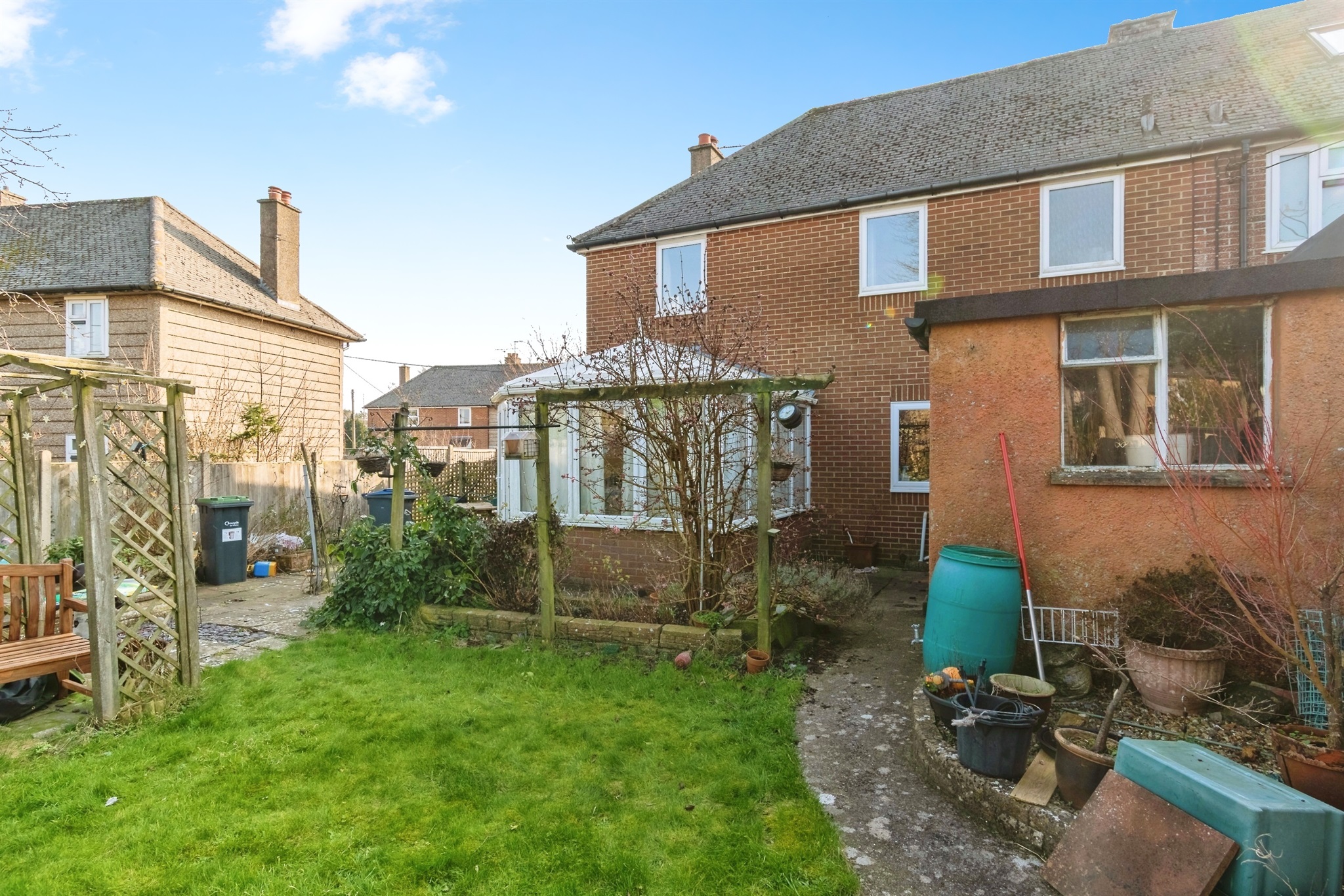 3 bed Semi-Detached