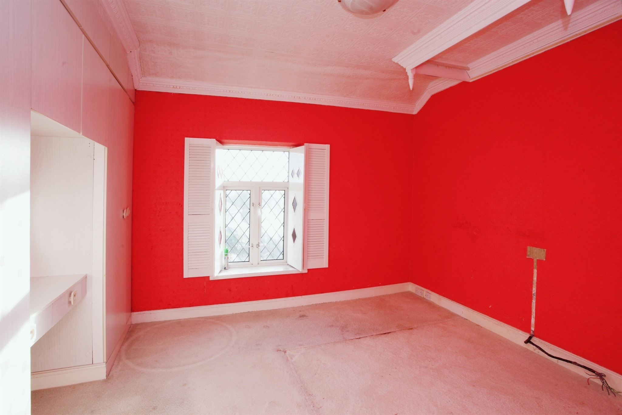 3 bed End of Terrace