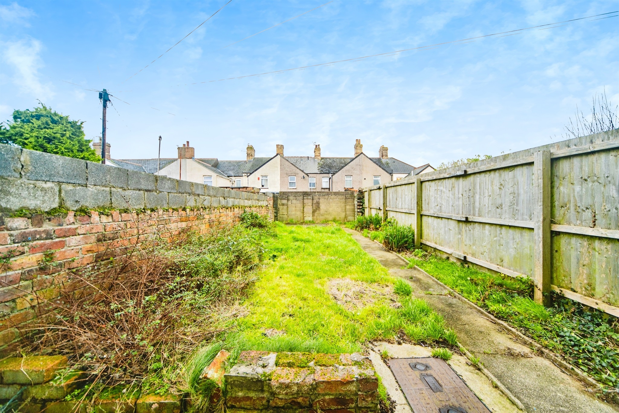 2 bed Terraced