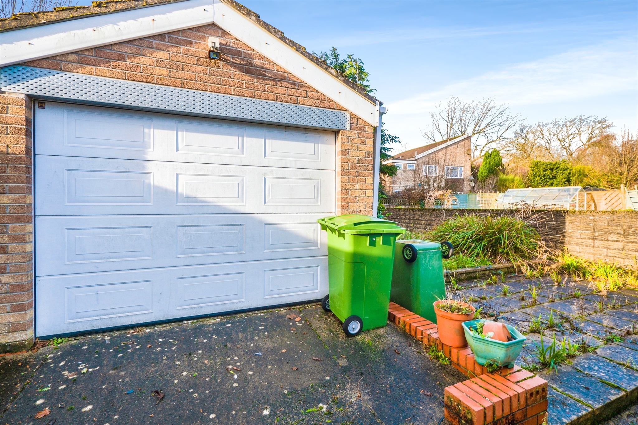 2 bed Semi-Detached Bungalow