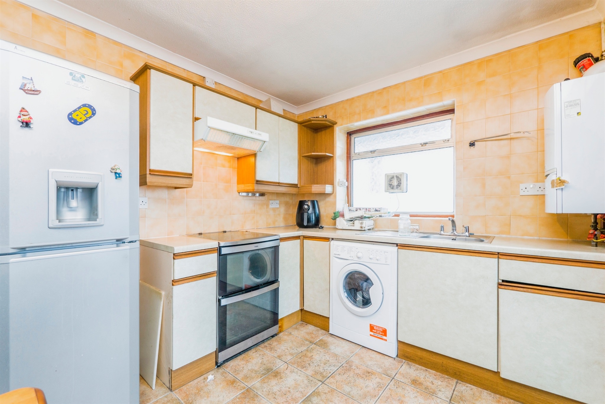 2 bed Semi-Detached Bungalow