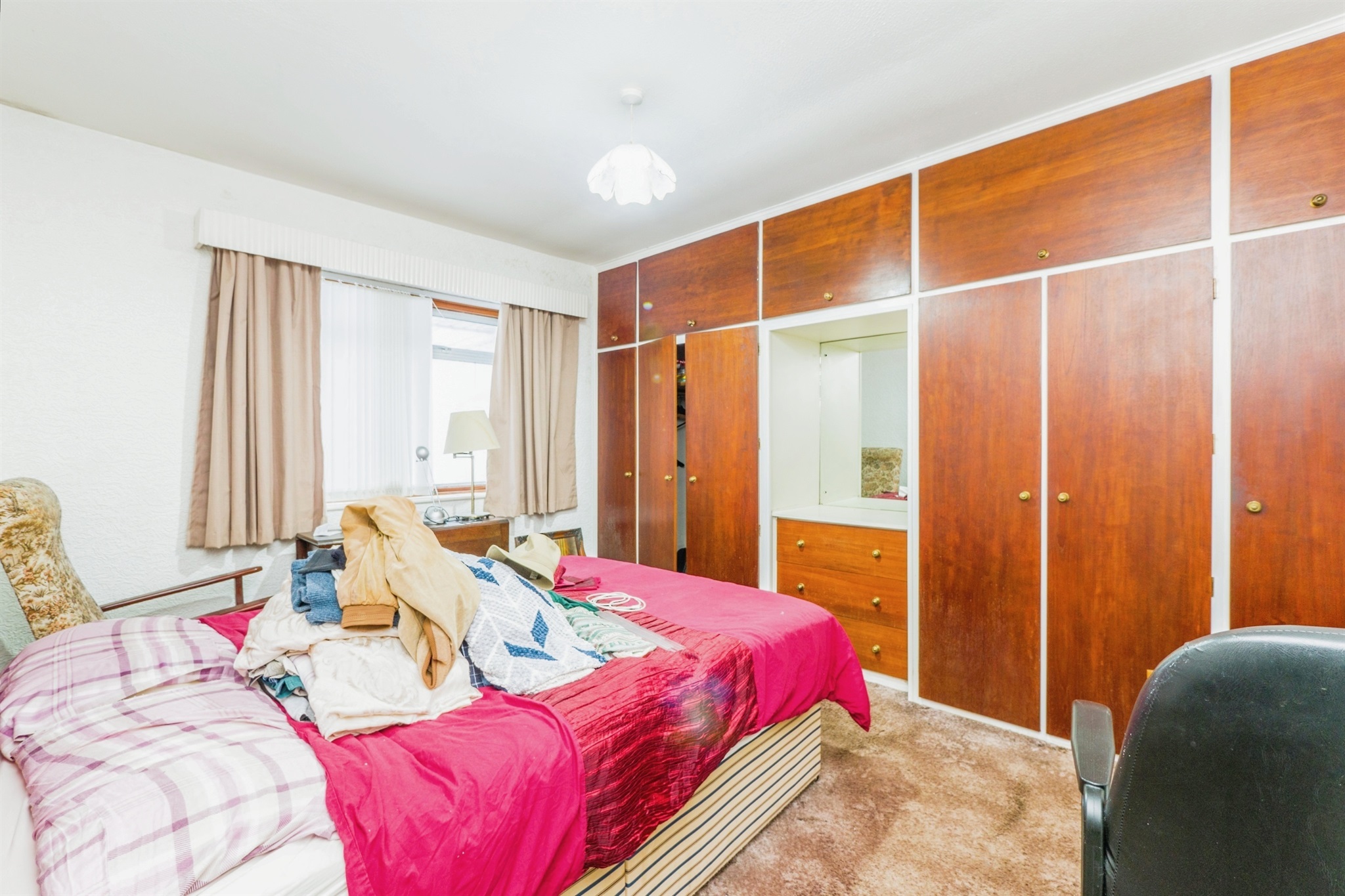 2 bed Semi-Detached Bungalow