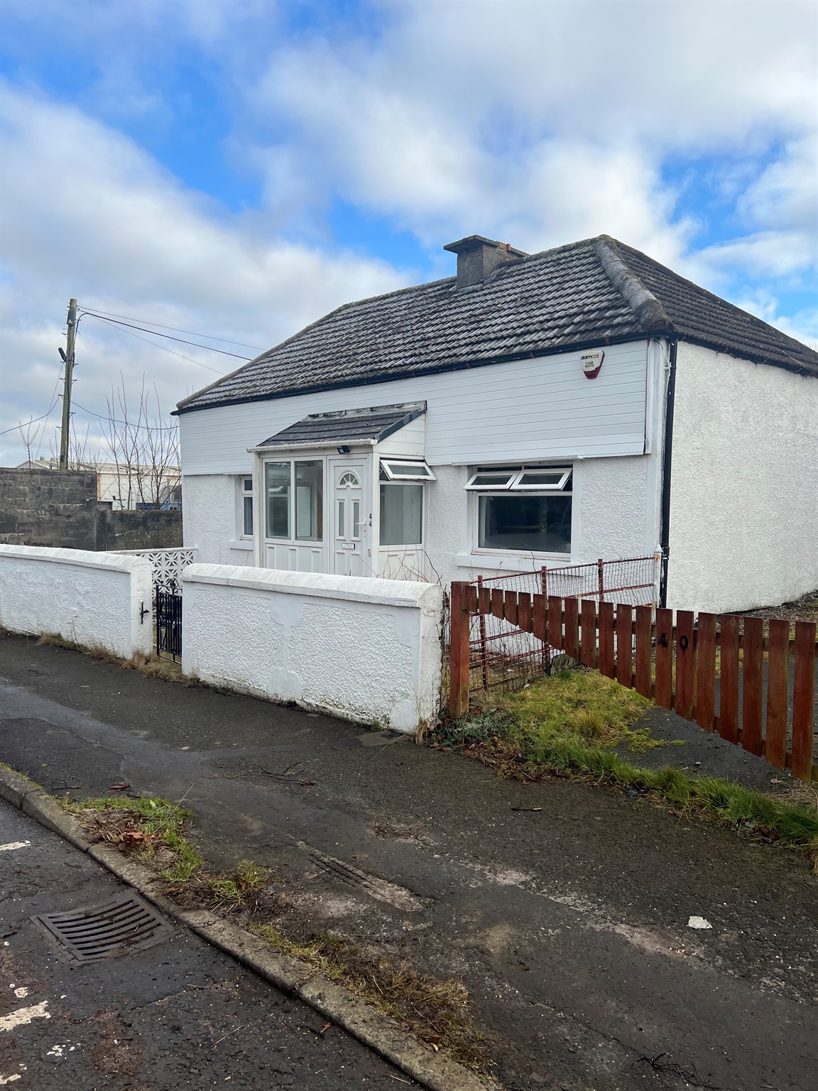 1 bed Detached