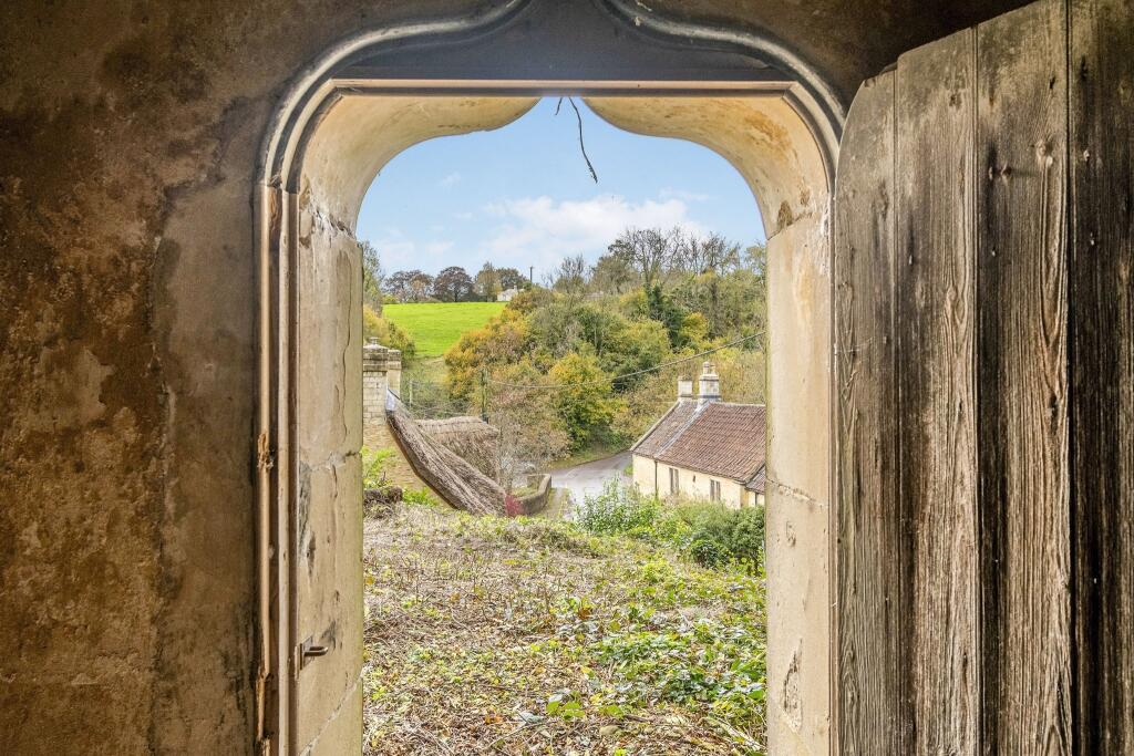 1 bed Detached