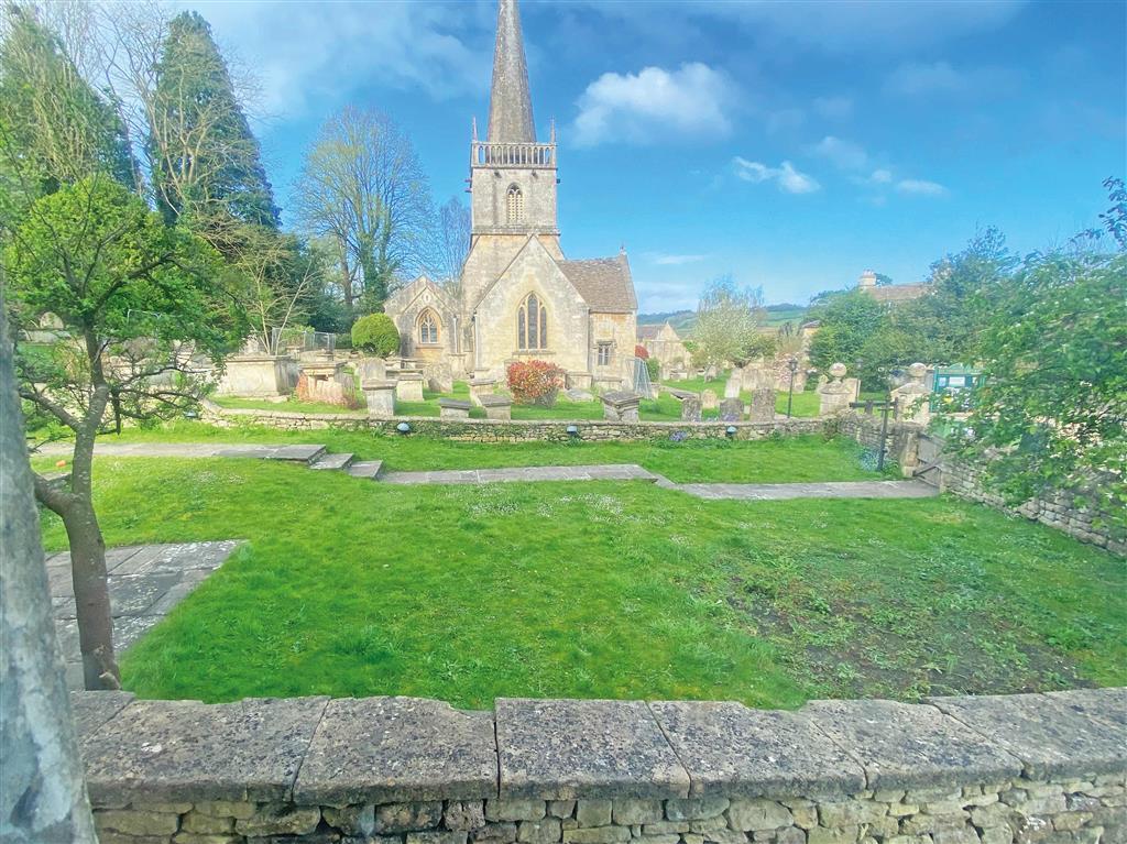1 bed Ground Flat