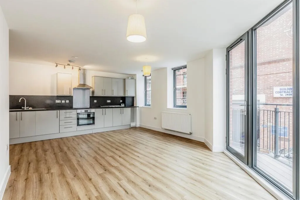 2 bed Apartment