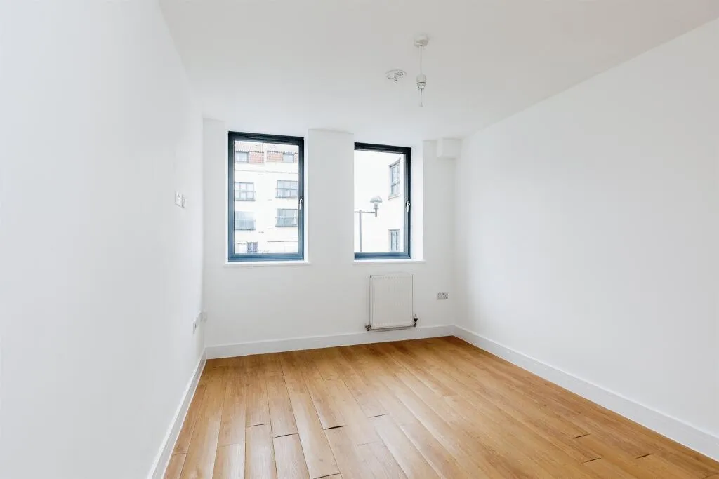 2 bed Apartment