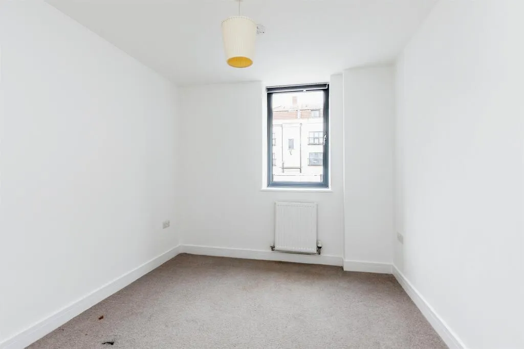 2 bed Apartment