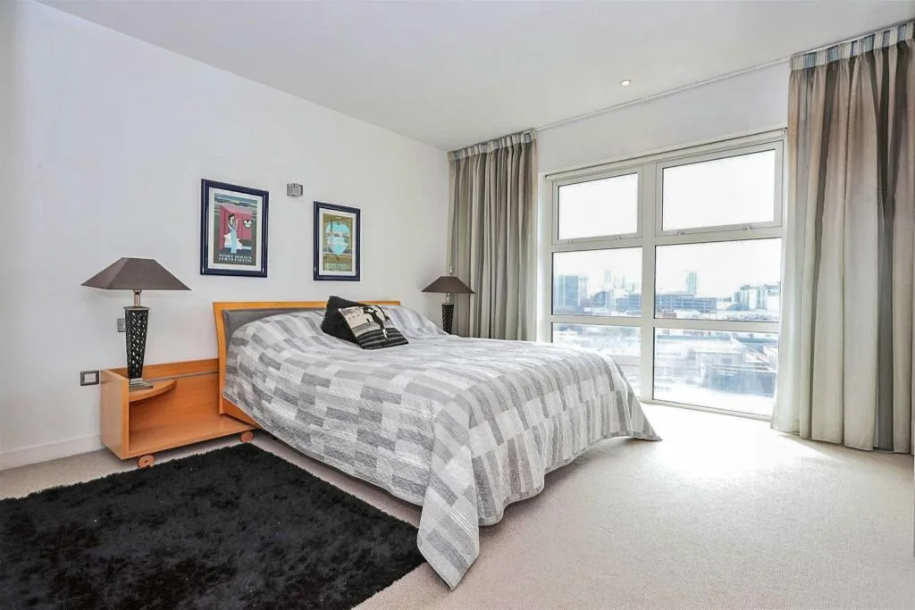 3 bed Penthouse