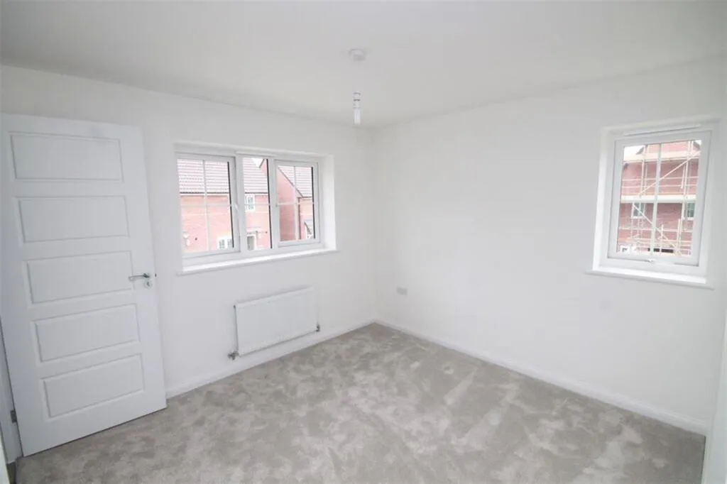 3 bed Semi-Detached