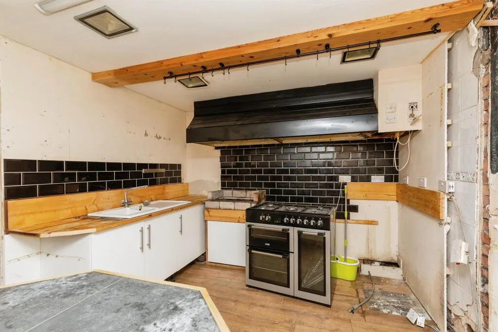 3 bed Semi-Detached