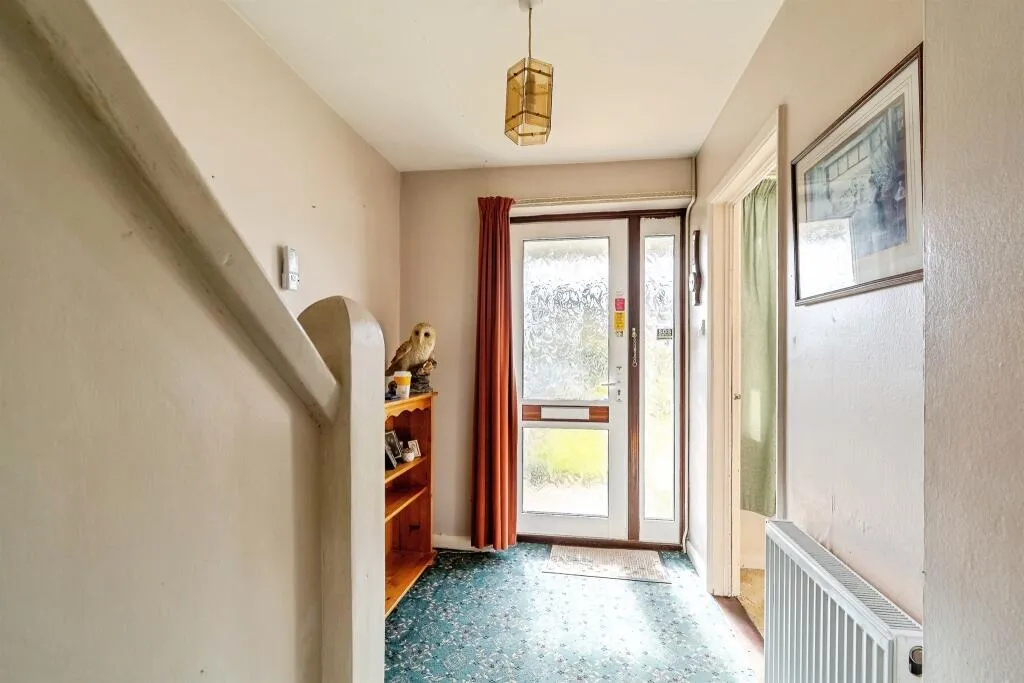 3 bed Semi-Detached