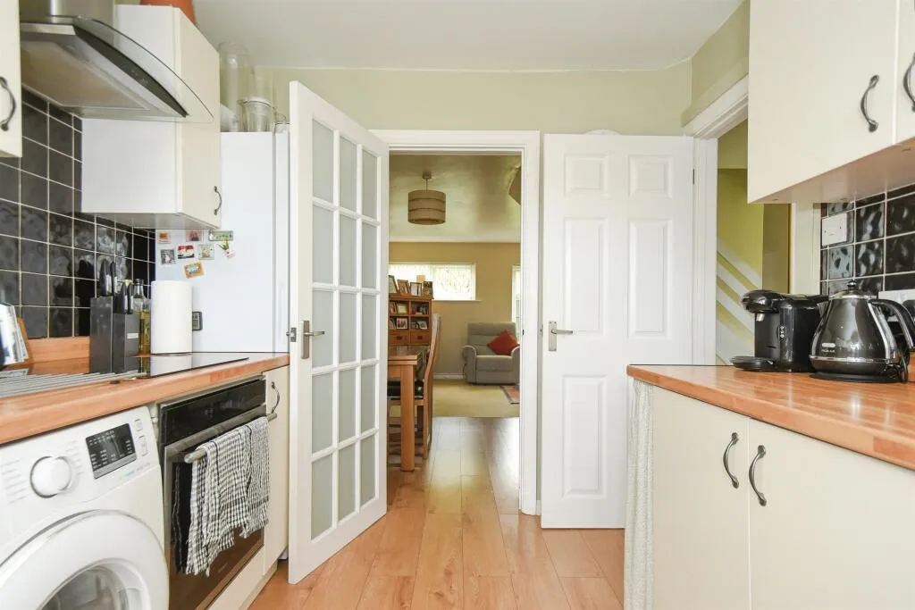 3 bed Semi-Detached