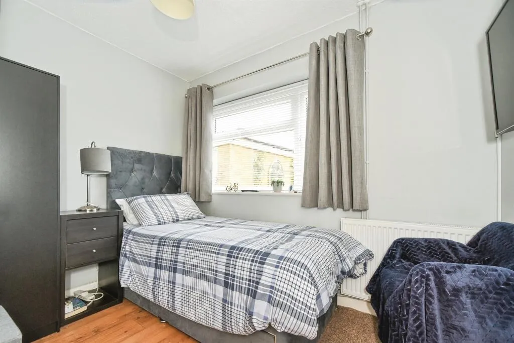 3 bed Semi-Detached