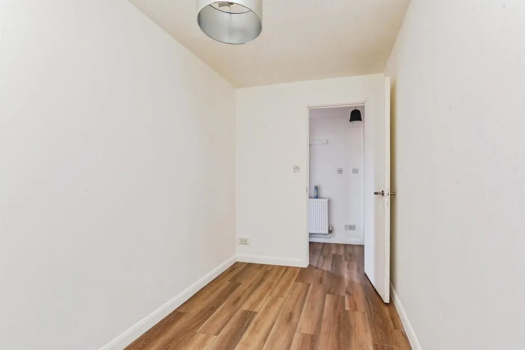 1 bed Apartment