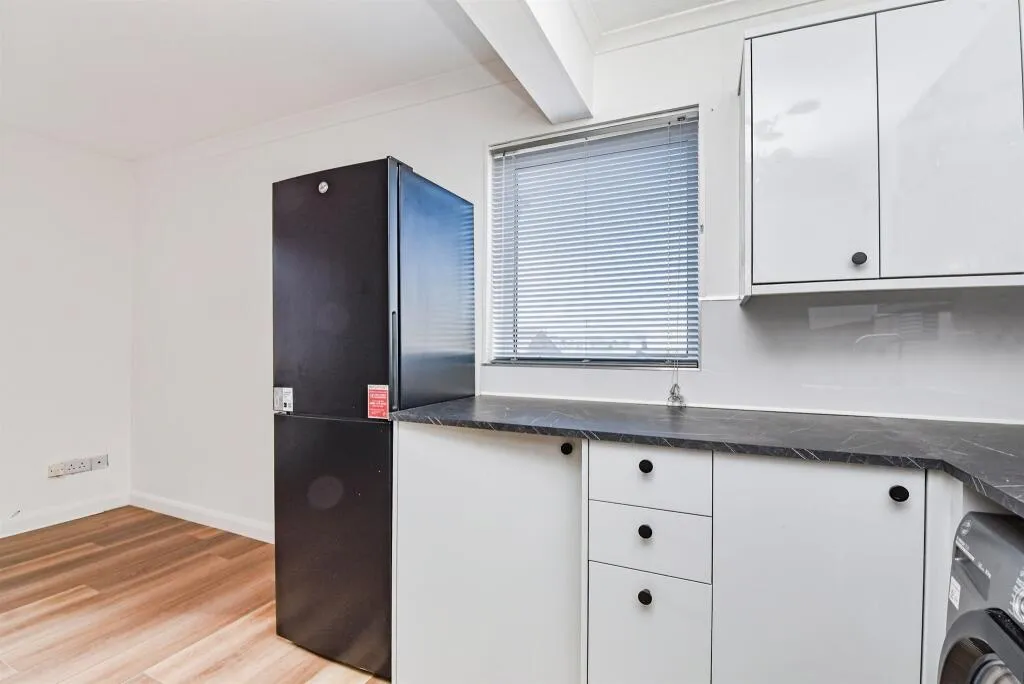 1 bed Apartment
