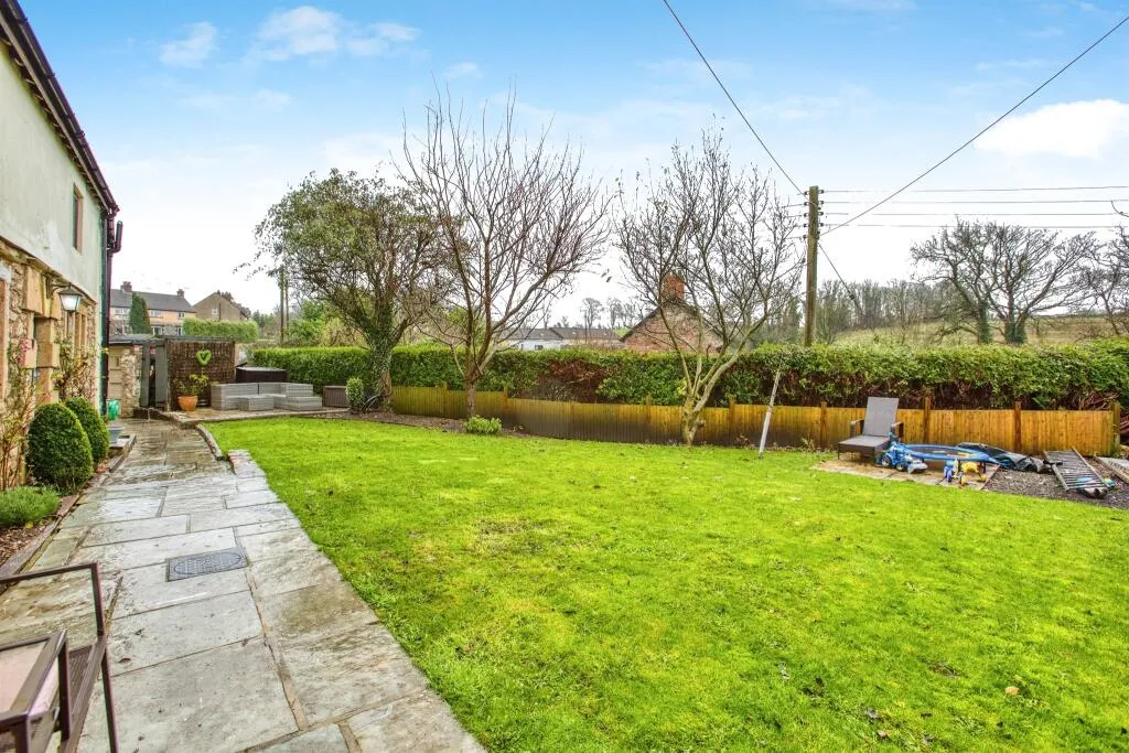 3 bed Detached