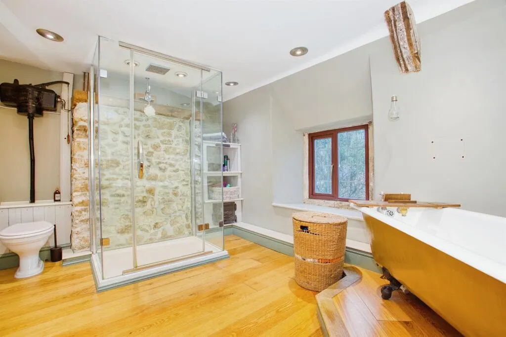 3 bed Detached