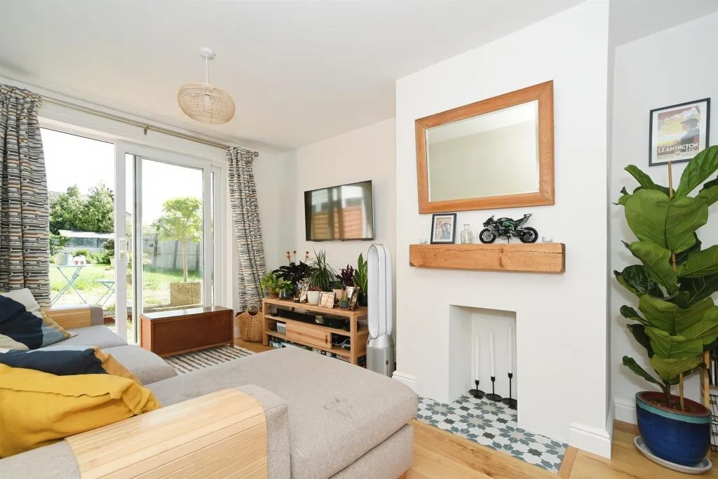 3 bed Terraced