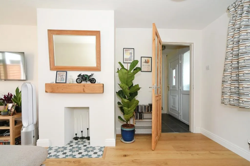 3 bed Terraced