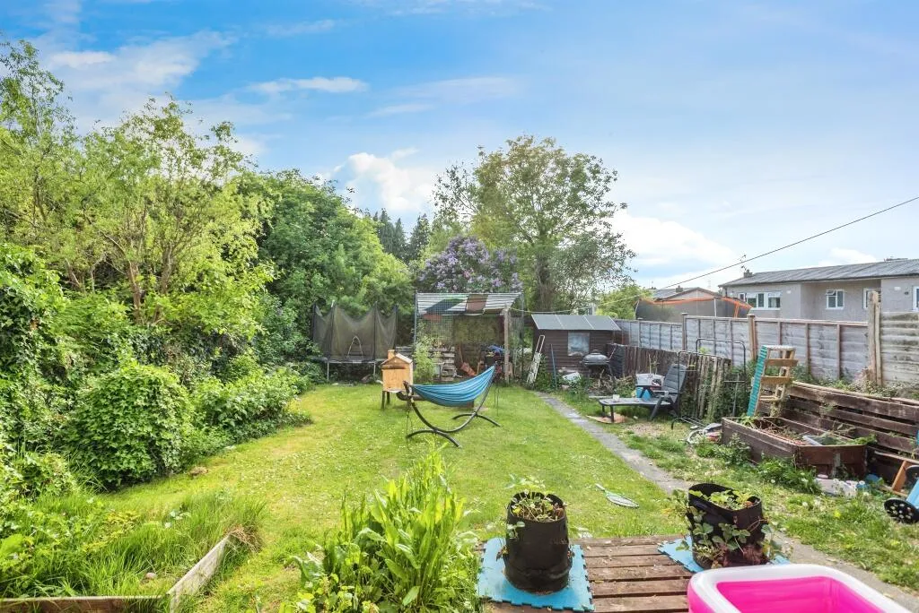 3 bed Semi-Detached
