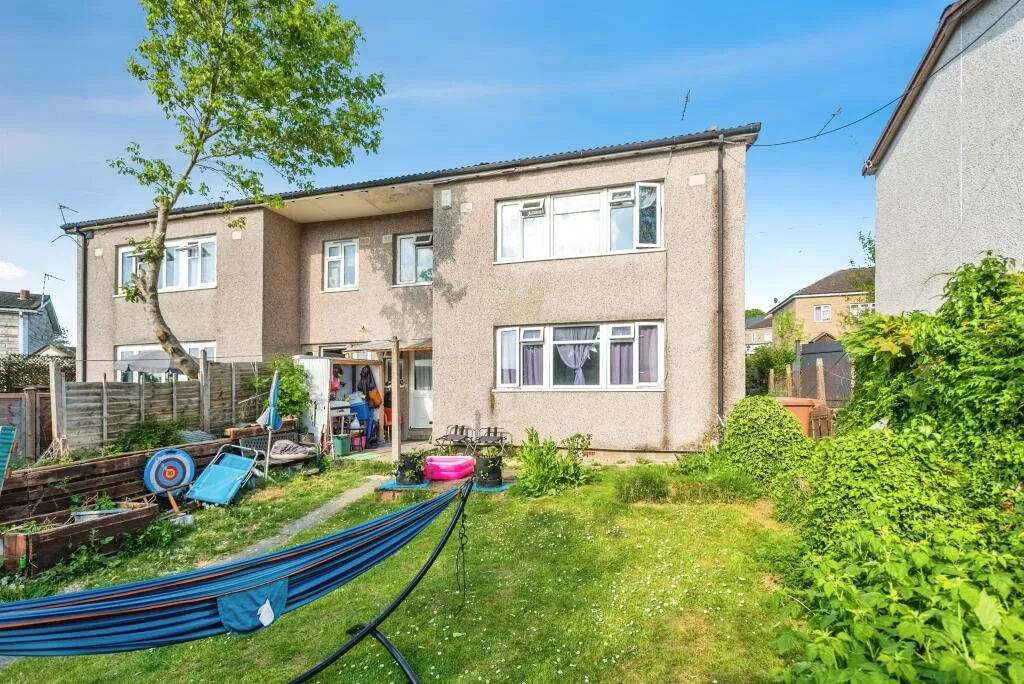 3 bed Semi-Detached