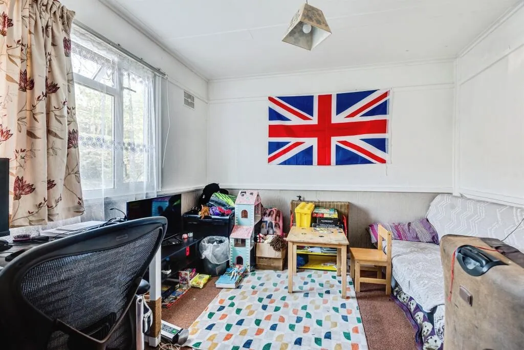 3 bed Semi-Detached