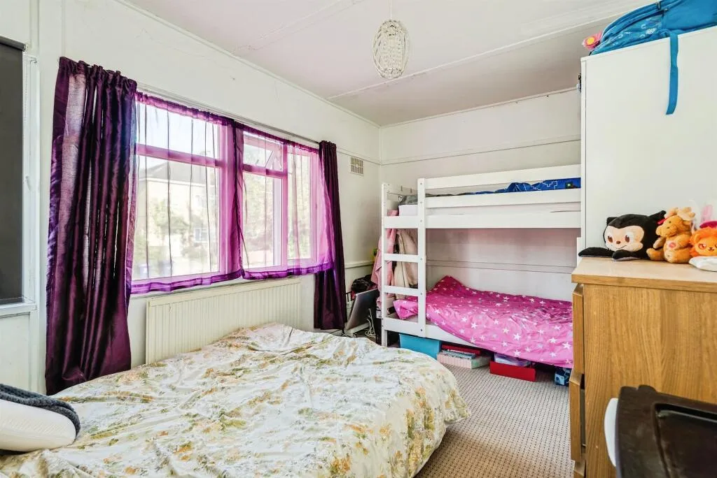 3 bed Semi-Detached